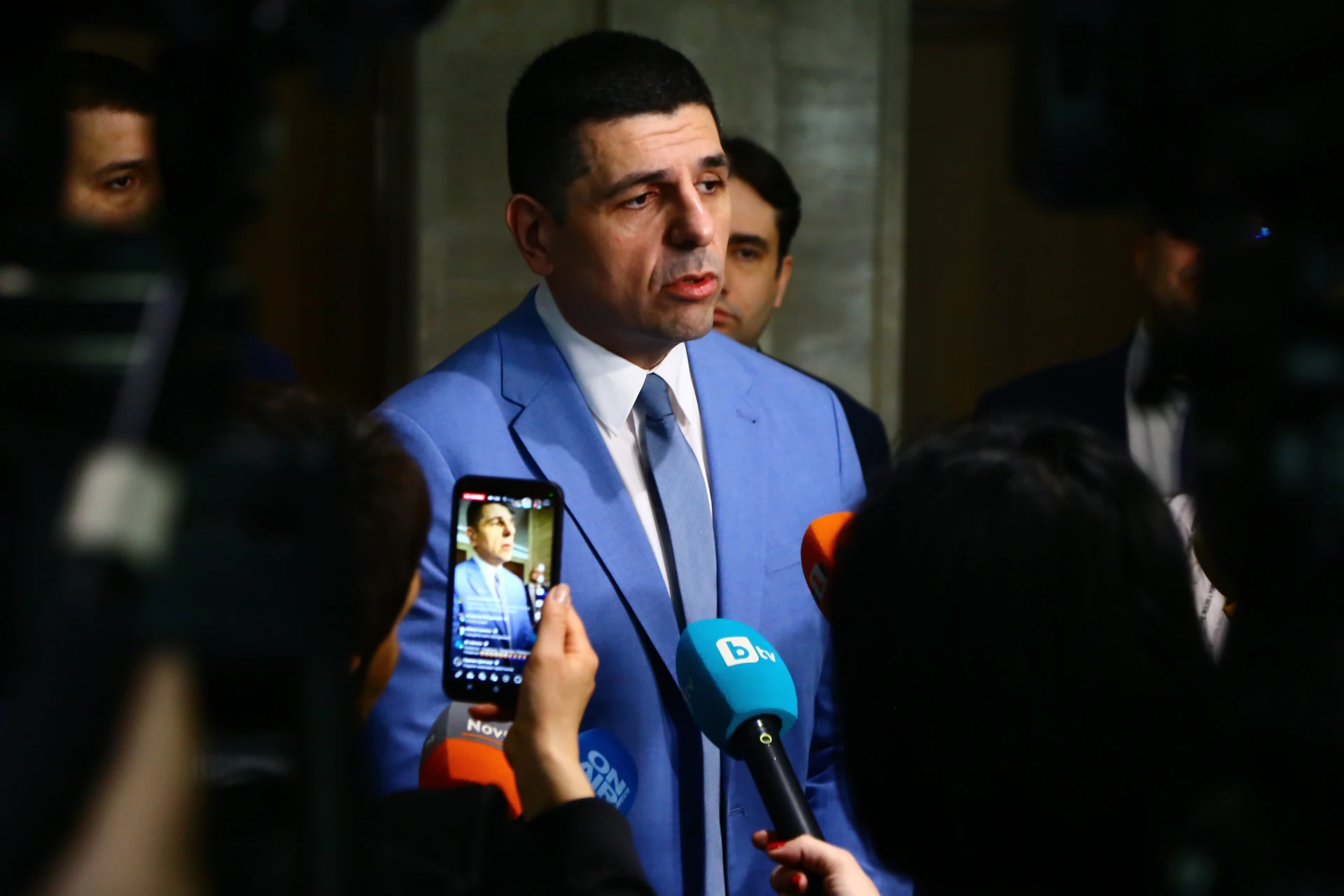 Евгений Михайлов предупреди: Този зооекземпляр готви огромна провокация в НС