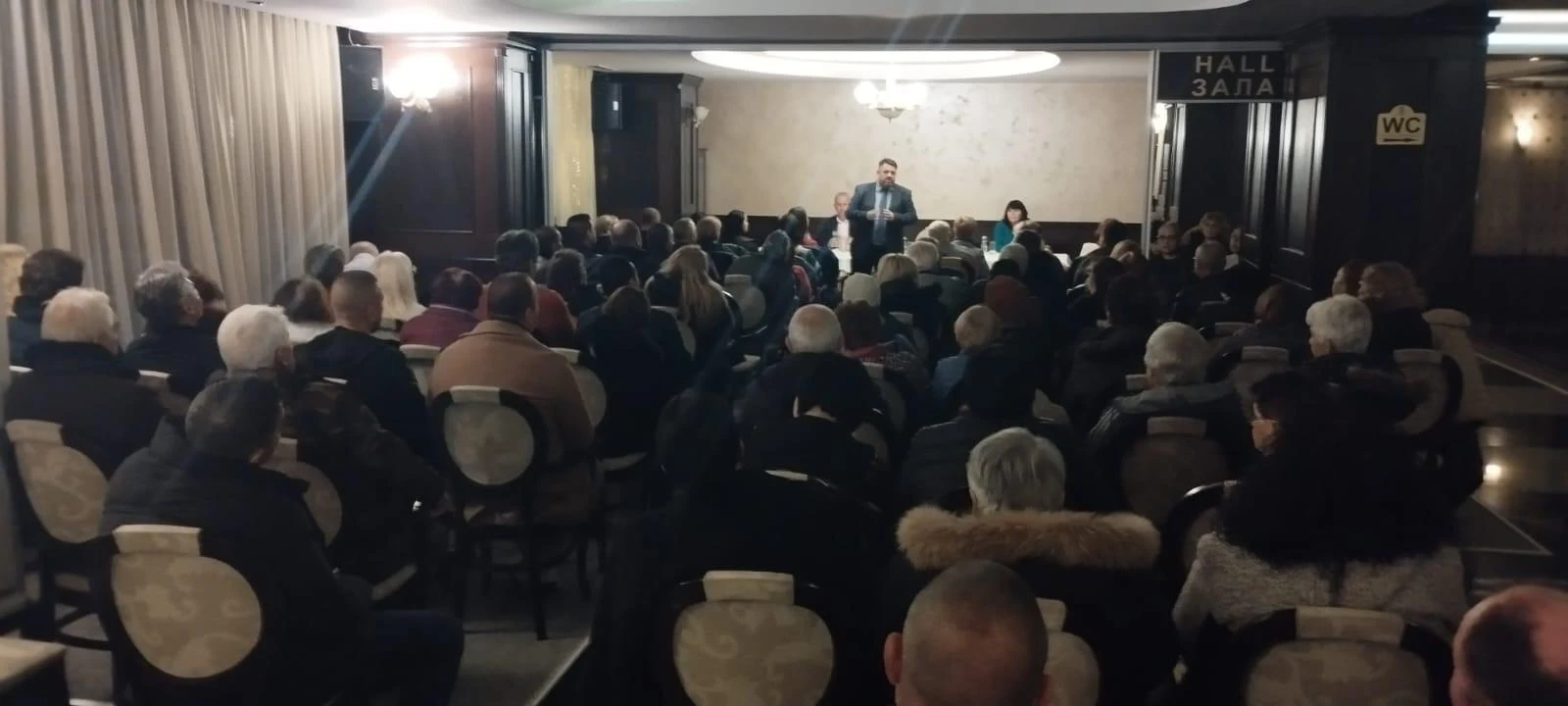 Атанас Зафиров на закриването на кампанията си:  В БСП няма "битка", а надпревара на идеи