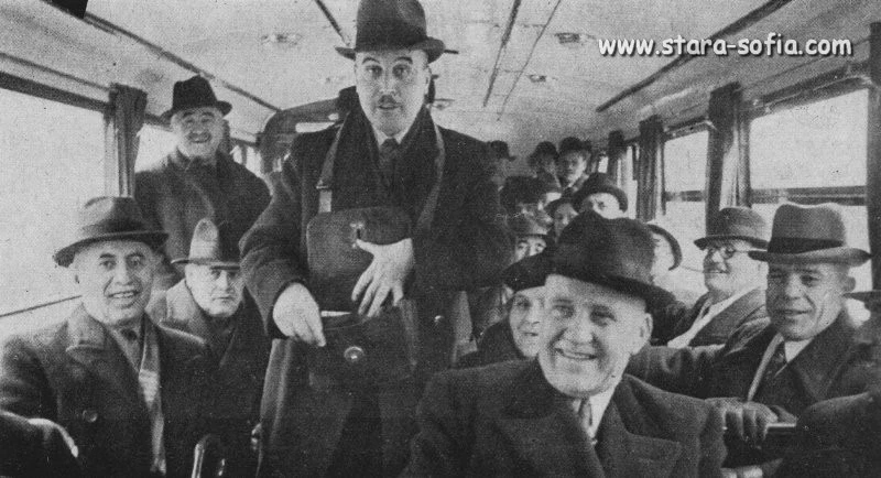 Спомени от соца: Първият тролей тръгва точно преди  84 години СНИМКИ