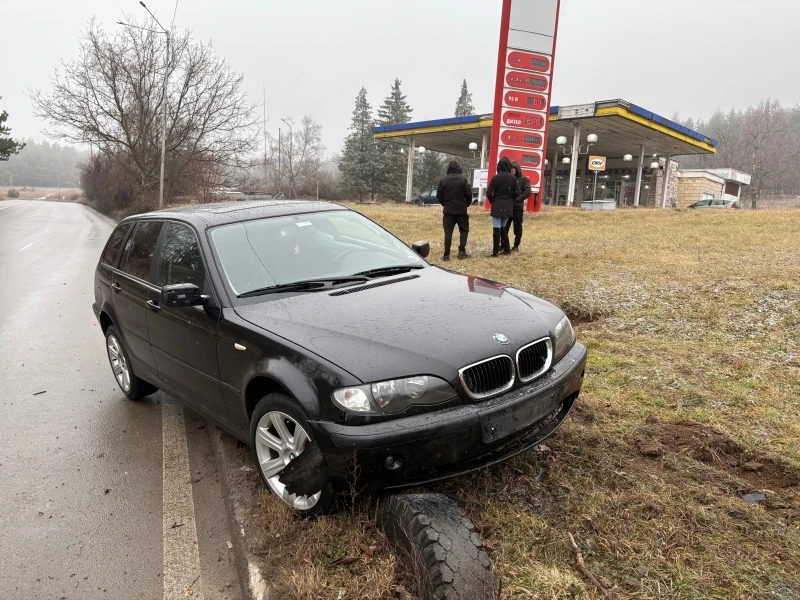 Младежи направиха голяма беля във Враца, веднага дойде полиция СНИМКИ
