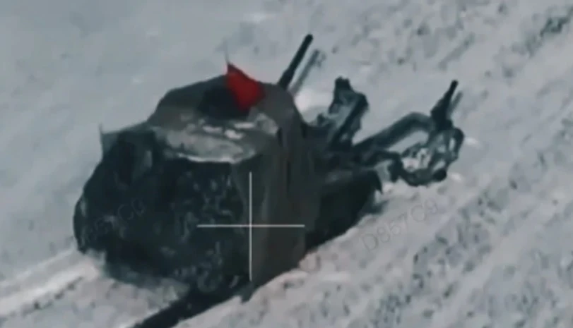 ВСУ изпепелиха колона от техника на руските сили в района на Курск ВИДЕО