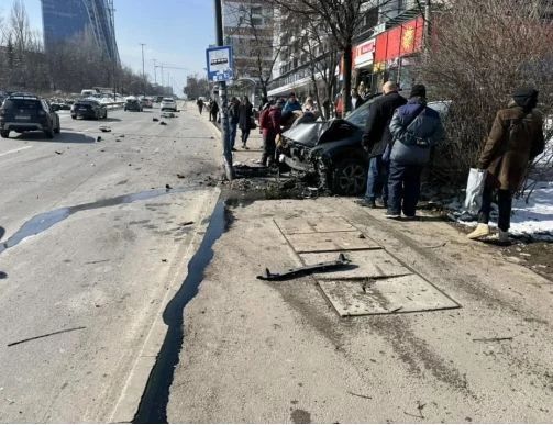 Секунди преди удара: Брутално ВИДЕО 18+ от кървавия ужас в София