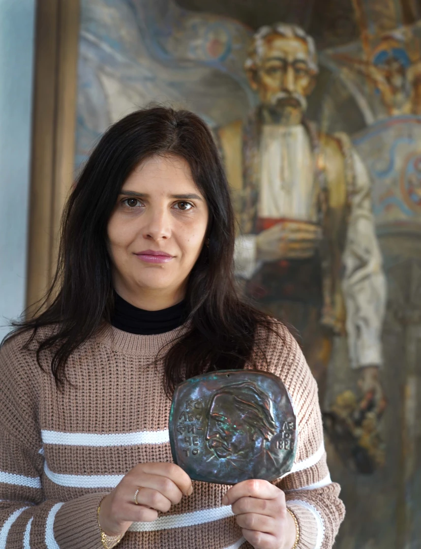 Невероятна находка, свързана с България: Преди 25 г. на боклука в Румъния откриха... СНИМКИ