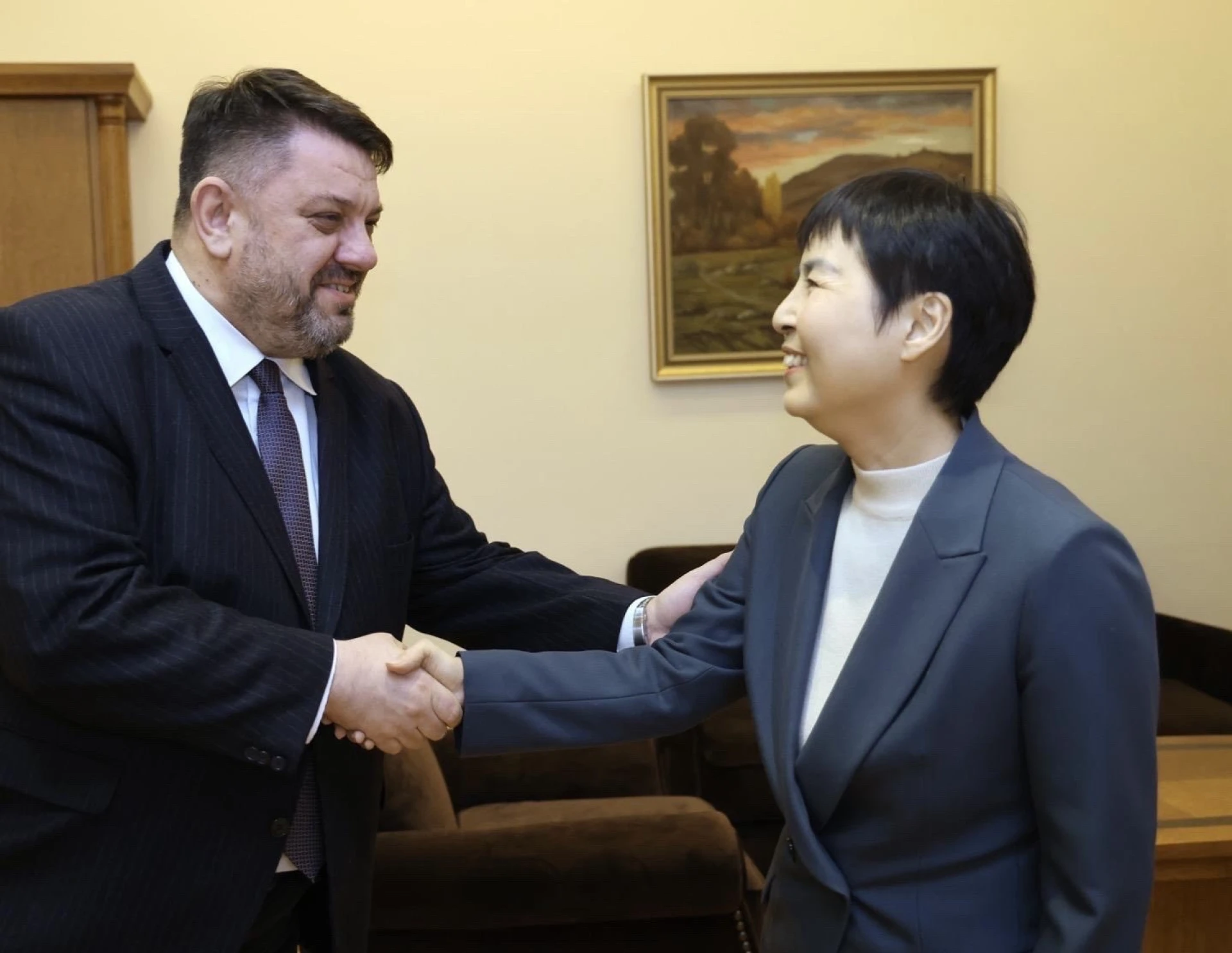 Атанас Зафиров се срещна с китайския посланик