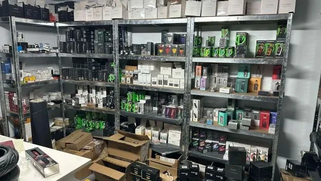 Спецакция в столичния квартал "Люлин"! Полицаите с голям удар, арестуваха... СНИМКИ/ВИДЕО