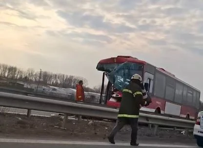 Линейки и пожарни летят към Северната тангента, страшно е! ВИДЕО 