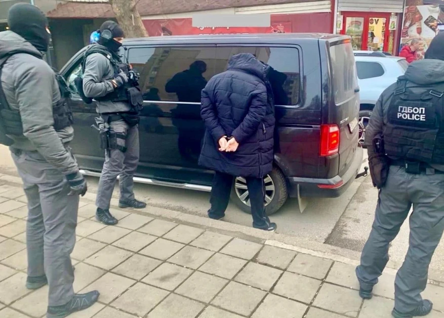 Ето как спецченгета с автомати натръшкаха свирепата банда с чужденци, вгорчила живота на родни бизнесмени СНИМКИ 