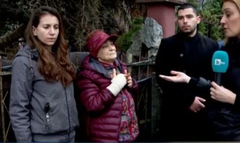 Вместо да помогне на ранена жена: Линейката няма пари да си сипе бензин ВИДЕО