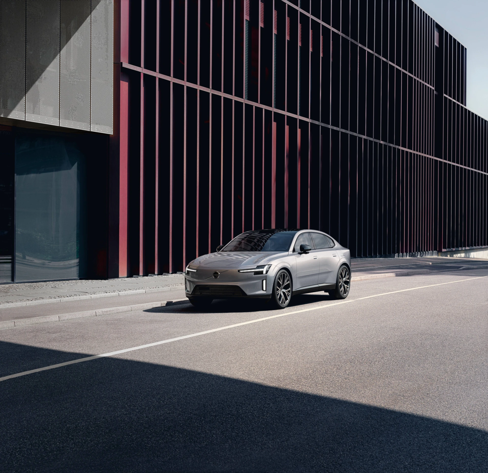 В свой собствен клас – представяме изцяло новото, изцяло електрическо Volvo ES90