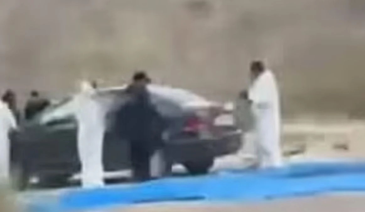 Намериха накълцани и натъпкани в багажник труповете на 9 студенти ВИДЕО