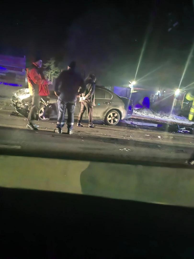 Брутално меле в столичния "Овча Купел", пълно е със специални екипи СНИМКИ