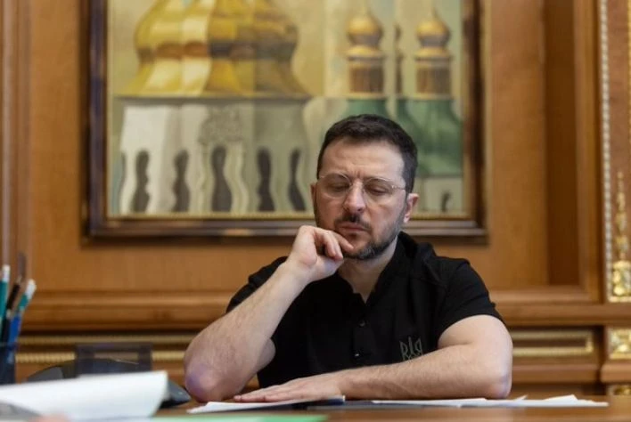 Зеленски натопи Русия пред Ватикана