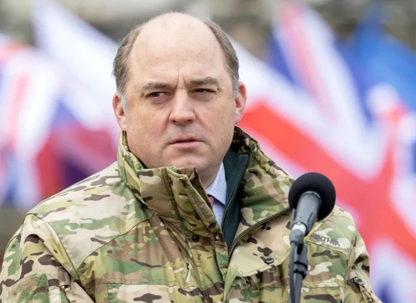 Бивш UK военен министър: Няма да е краят на света, ако...