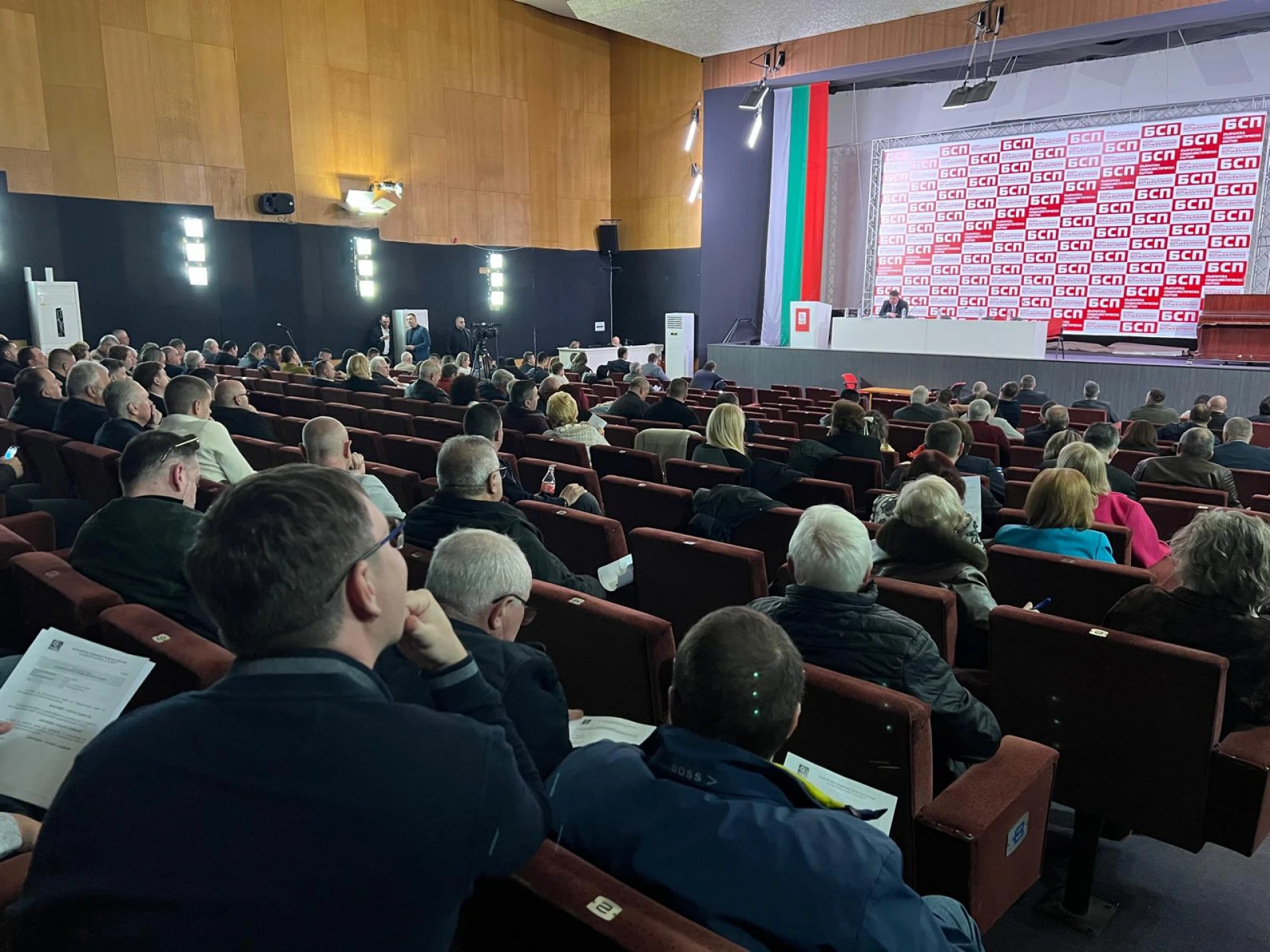 Горещо от "Позитано" 20! БСП взе ключови решения