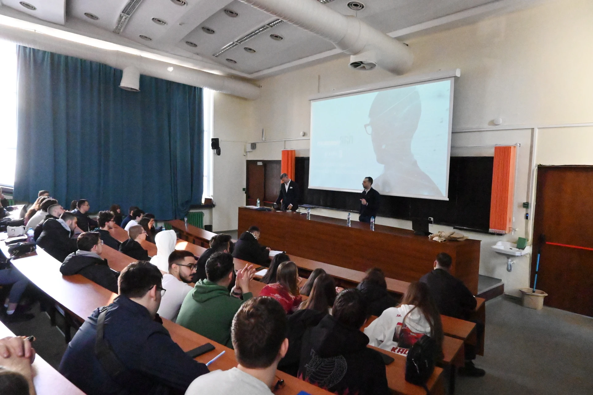 Вие сте бъдещето на киберсигурността!