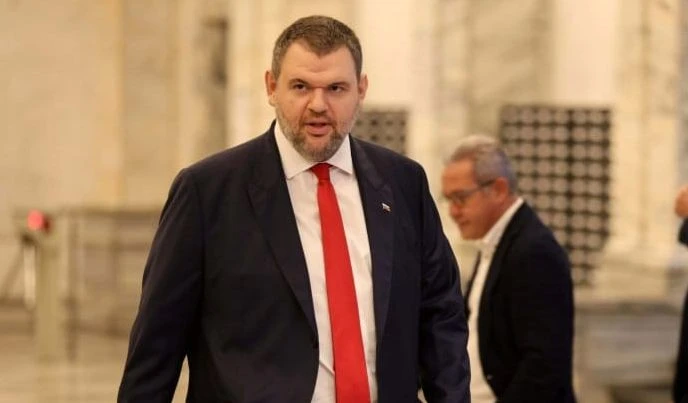 Пеевски: НАП да се захванат с данъците на крупните бизнеси, а не да дебнат хората, които достойно си изкарват прехраната