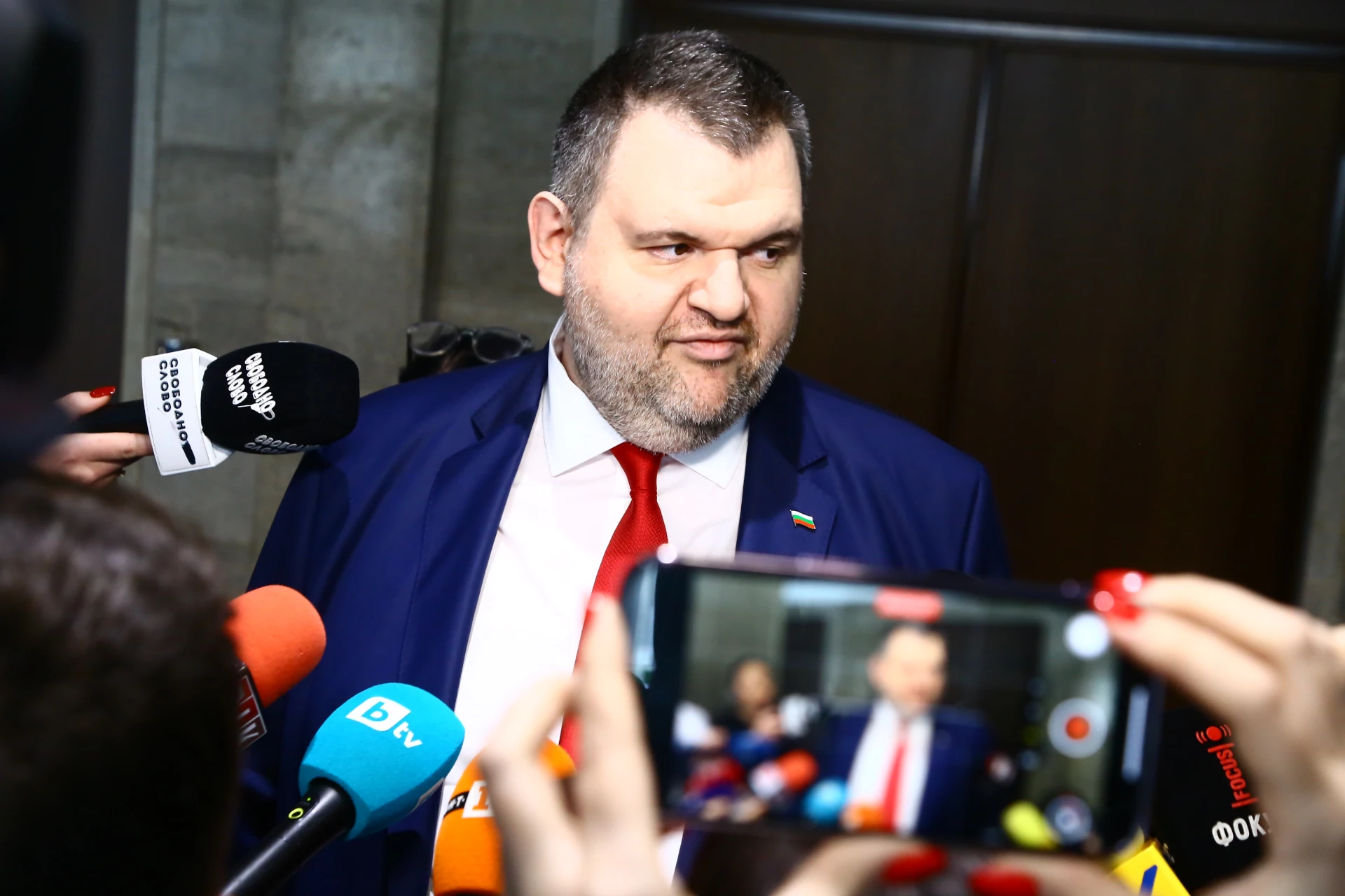 Пеевски: Министерство на отбраната незабавно да изплати заплатите на протестиращите от “ТЕРЕМ-Хан Крум”! 