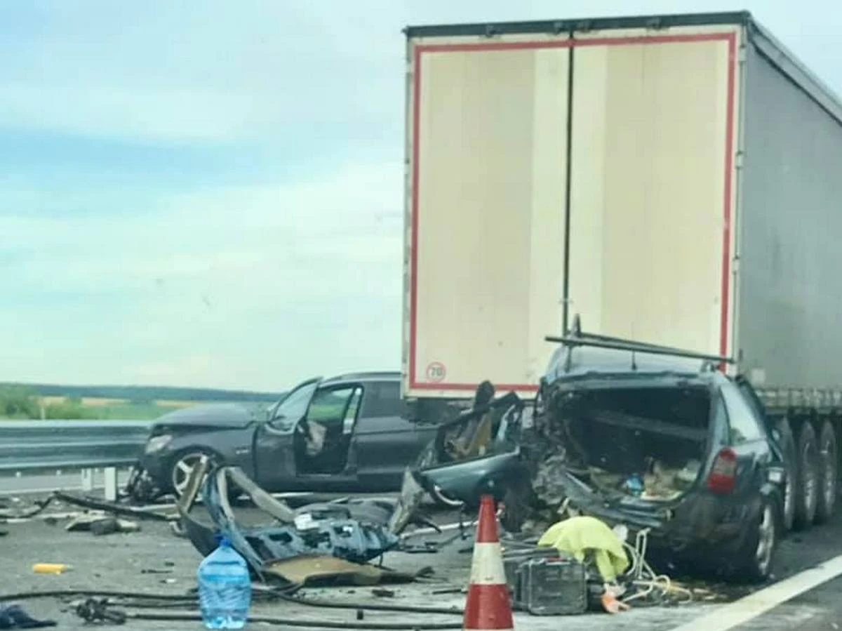 Брутален сблъсък на АМ „Тракия“, ужасяваща СНИМКА 18+