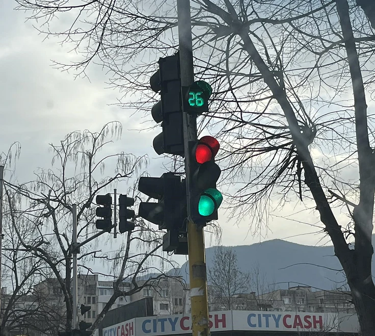 Огромна опасност надвисна над шофьорите във Враца, всички да са нащрек за... СНИМКА