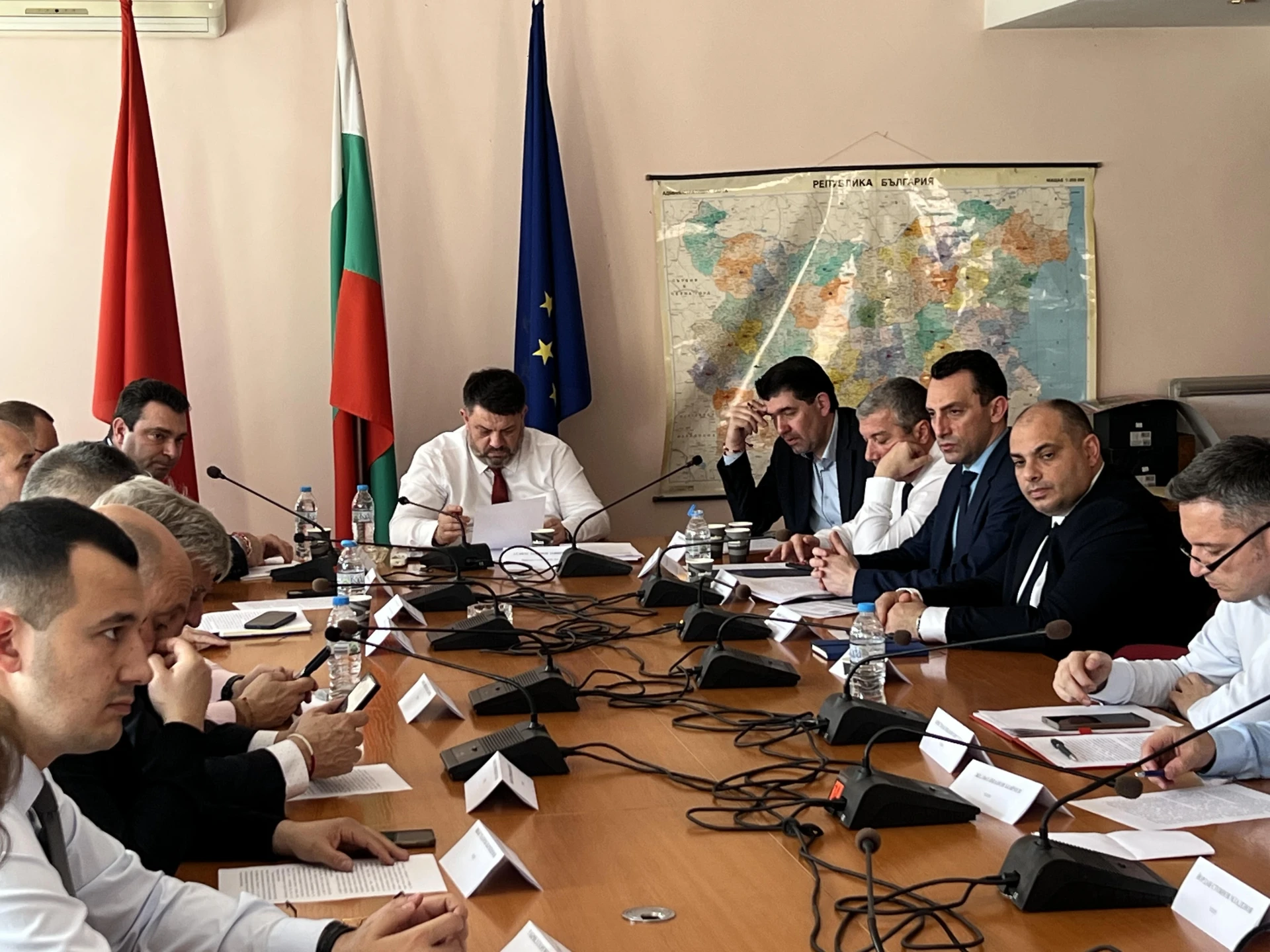 БСП: Всяка политическа дестабилизация е опасна