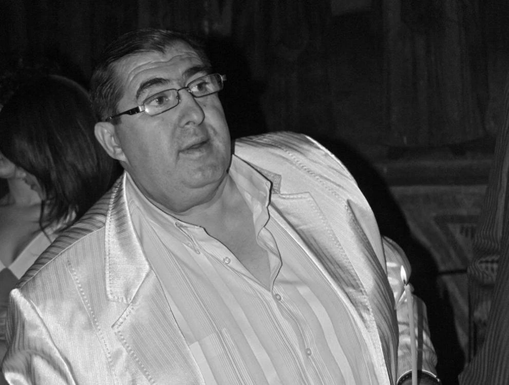 Нещо неочаквано се случи на погребението на Митьо Пищова