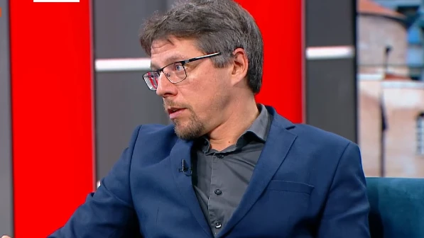 Студен душ за кабинета „Желязков“? „Величие“ вади карта от ръкава за НС, готви да...