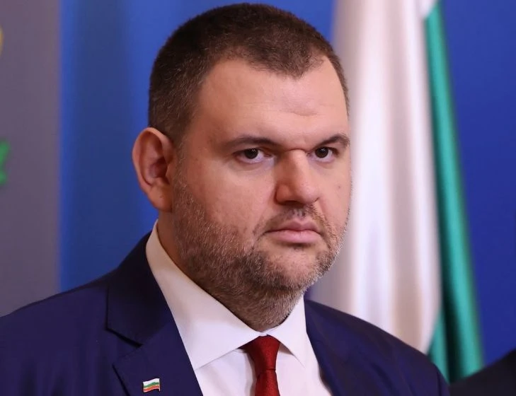 Пеевски: Джим О'Брайън" го няма вече в държавния департамент и няма да има санкции, поръчани от Иво Прокопиев! БЛИЦ Live