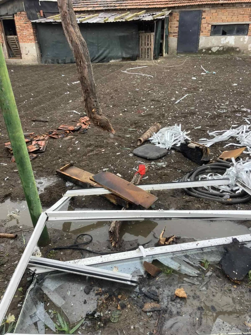 Взрив в къща край Пловдив, има ранена СНИМКИ 