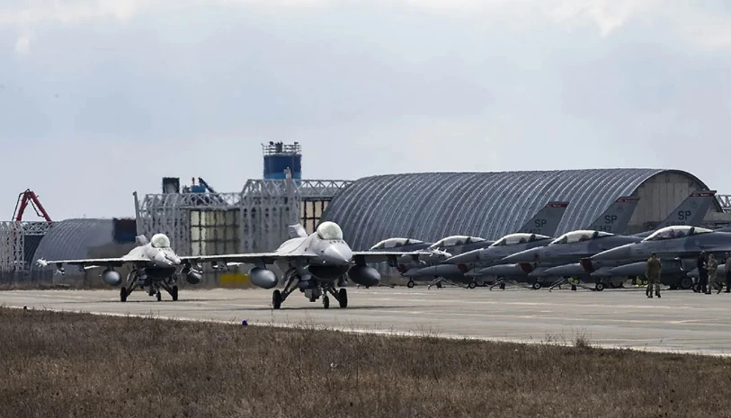 Зеленски: В Украйна пристигна нова партида изтребители F-16, руснаците лъжат