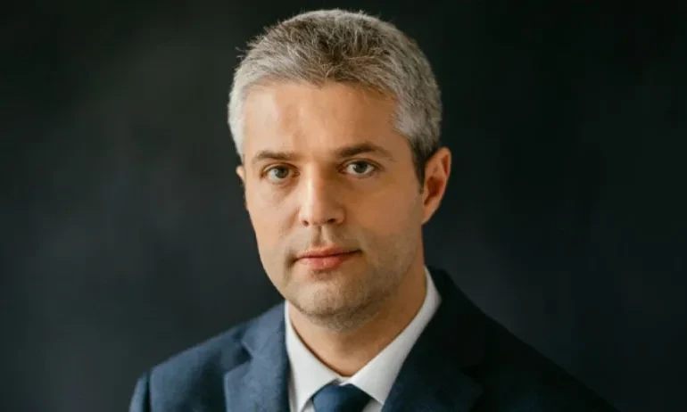 Варненският кмет беше изтръпнал за тази новина, тези трима души решават съдбата му