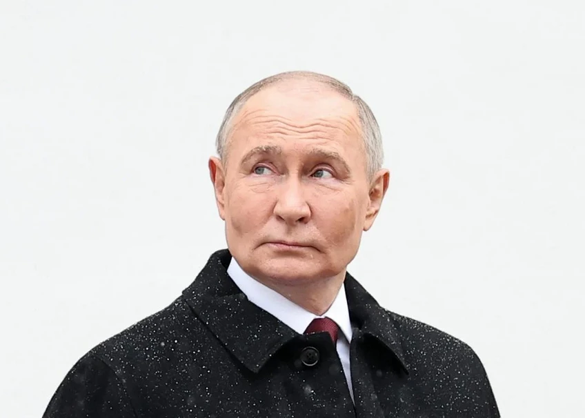 Путин не рискува нищо на мирните преговори – защото има по-големи цели