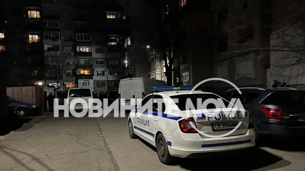 Извънредно: Почерня от спецчасти пред този блок в Казанлък, ето какво се случва СНИМКИ 