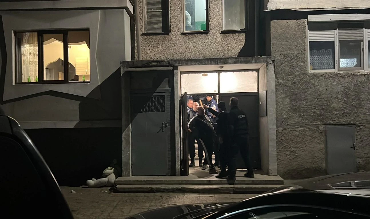 Заложническата драма в Казанлък завърши със... СНИМКИ 