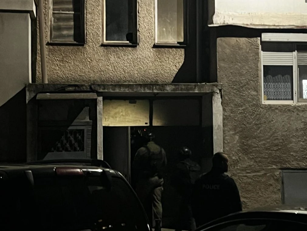 Заложническата драма в Казанлък завърши със... СНИМКИ 