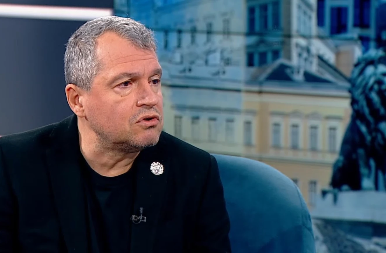 Тошко Йорданов отговори на Радостин Василев за края на МЕЧ в НС, намеси обелени колена