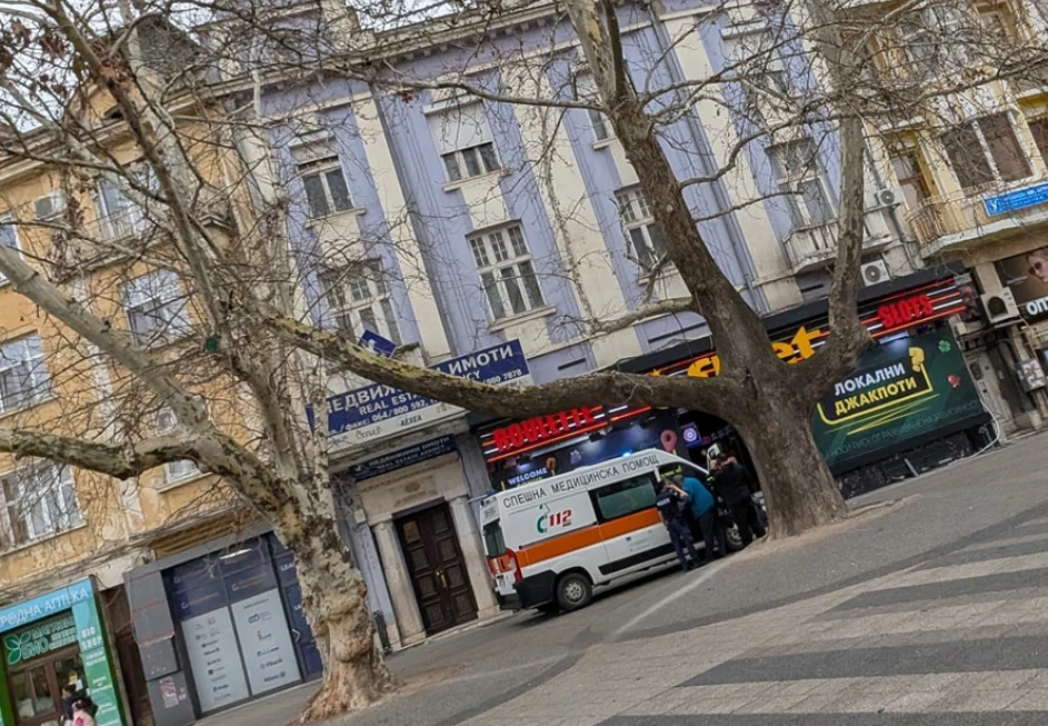 Ужас потресе Плевен! Мъж умря на излизане от....