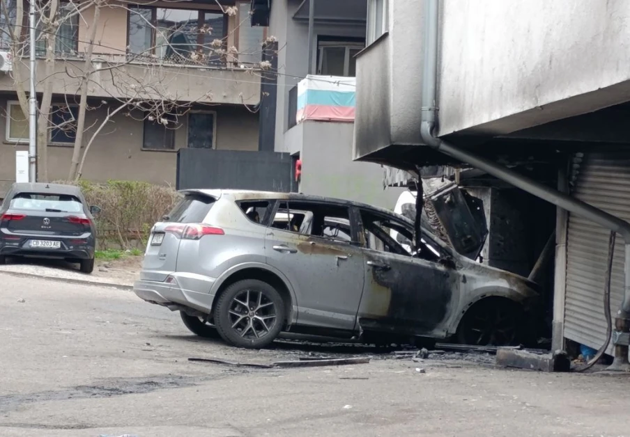 Ад в тузарски квартал в София! СНИМКИ