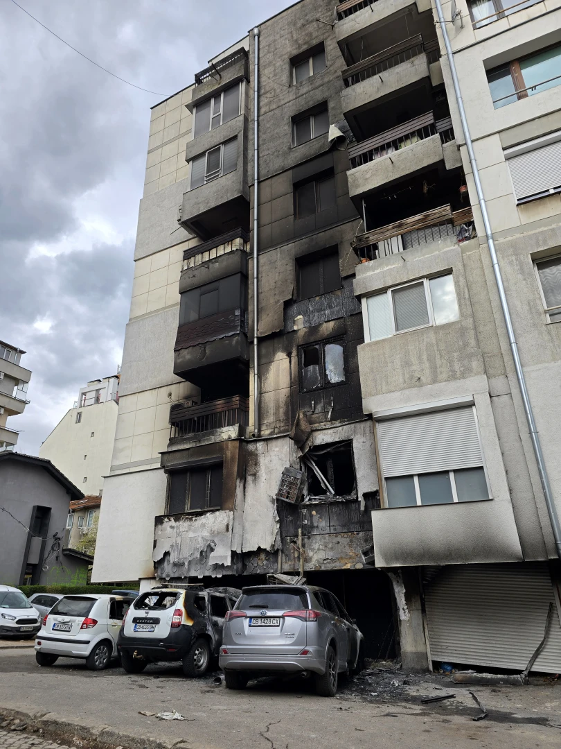 Разкри се причината за ада в тузарски квартал в София! СНИМКИ
