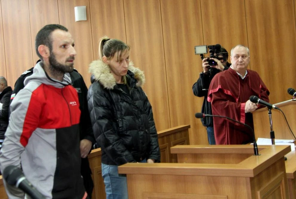 Прокуратурата поиска тежка присъда за майката на малтретираното дете от Пловдив! 