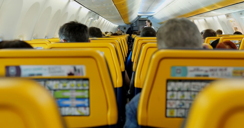 Ryanair съобщи за невиждано нещо с пътник на борда в полет до Малта