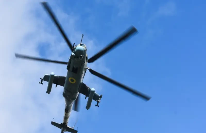 Украински Ми-24 „ловува“ руски дрон Геран-2 ВИДЕО