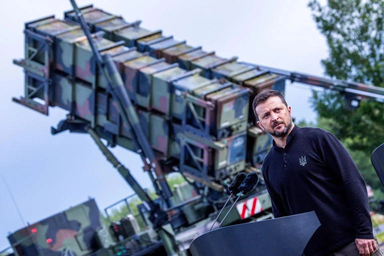 US присъствие: Зеленски затваря небето над Украйна с Patriot
