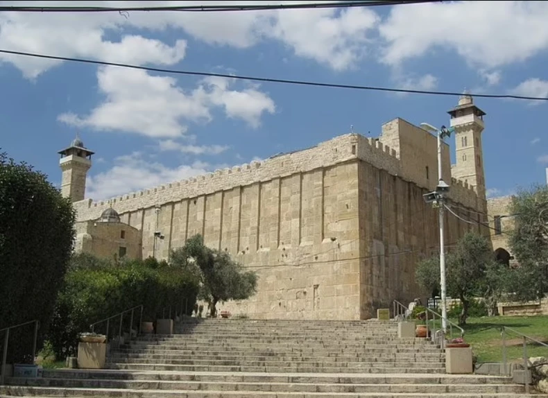 Агент на ЦРУ разкри местоположението на Кивота на Завета СНИМКИ