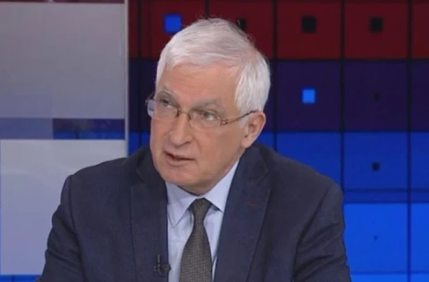 Проф. Боян Дуранкев: С въвеждането на мита за Европа и Китай Доналд Тръмп изпълни обещанието си
