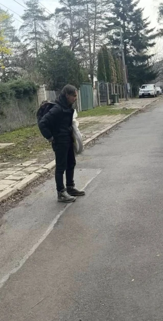 Окаян мъж влиза и краде по домовете в София, ето в кой квартал СНИМКИ