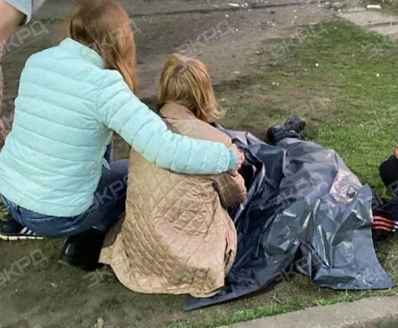 Русия с балистичен удар по града на Зеленски, покриват детски трупове с черен найлон ВИДЕО/СНИМКИ 18+