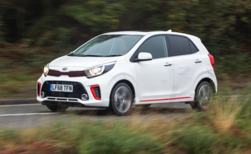 ТОП 5 на бензиновите хечбеци с най-нисък разход на гориво СНИМКИ