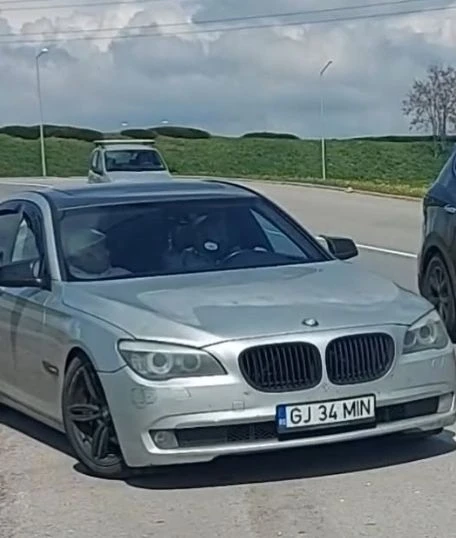Видите ли тези закъсали румънци на пътя - бягайте далече 