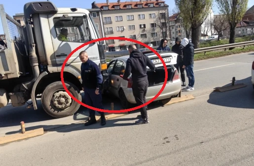 Извънредна ситуация на ключово място в София, веднага дойде полиция СНИМКИ
