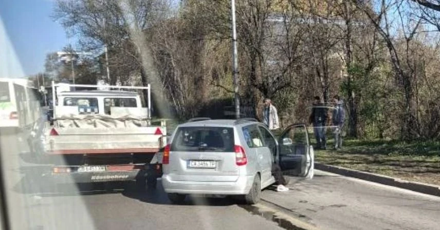 Извънредно: Верижна катастрофа на пъпа на София СНИМКИ